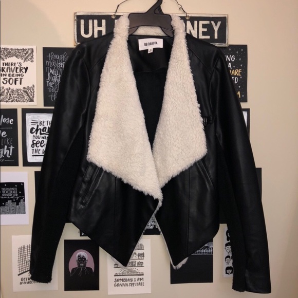 URBAN OUTFITTERS leather fur jacket